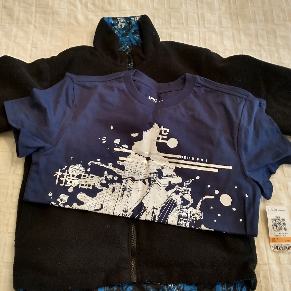 Reversible Jacket and t-shirt‎ set